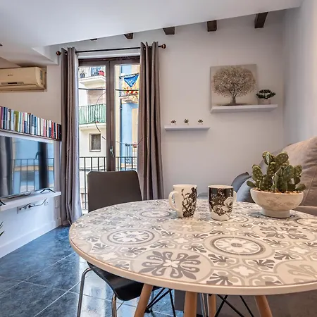 Old Town Portal Apartment Tarragona
